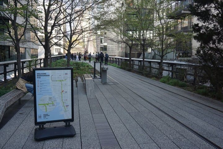 High Line Vessel Little Island and Chelsea Self-Guided Tour