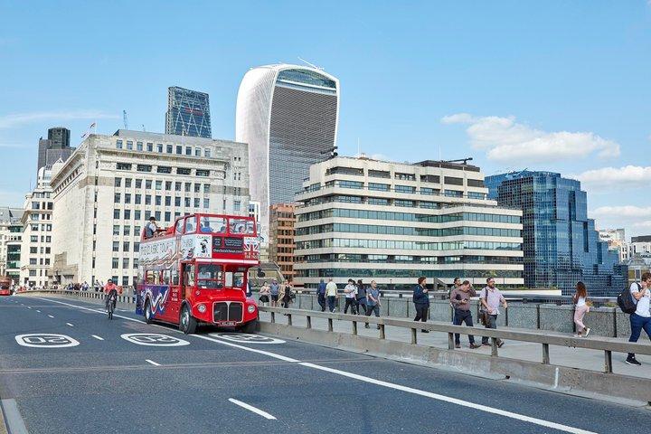London Vintage Open Top Bus Tour with Live Guide