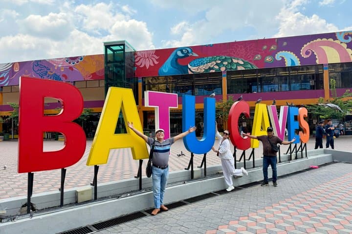 Kuala Lumpur's Famous Spots: Private Day Tour