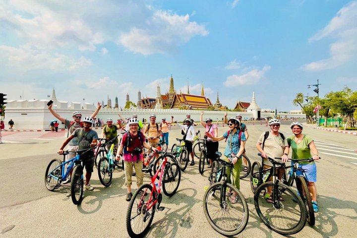 Bangkok City Bike Tour - Hotel-pickup & Lunch