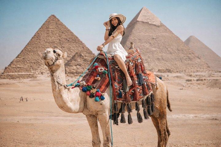 GEM and Pyramids of Giza Day Trip By Bus From Sharm El Sheikh