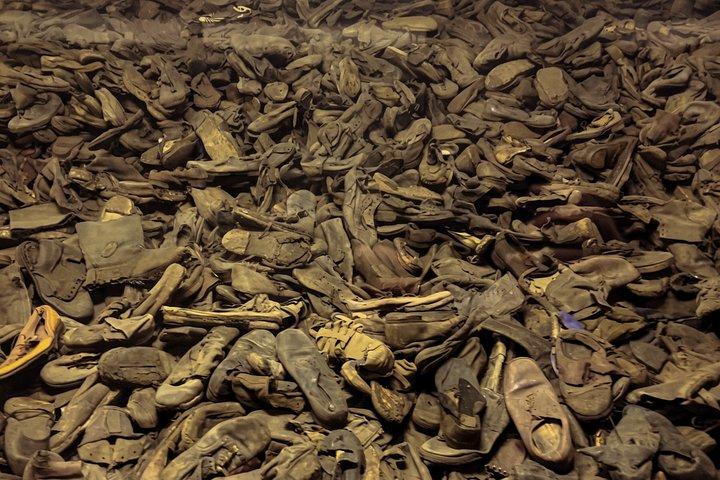 Krakow to Auschwitz Birkenau Guided Tour with Ghetto Visit