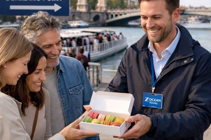 Paris 1 Hour Sightseeing Seine Cruise with French Macaron Box