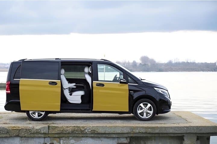 Private Transfer From Barcelona Cruise Port to Barcelona Airport