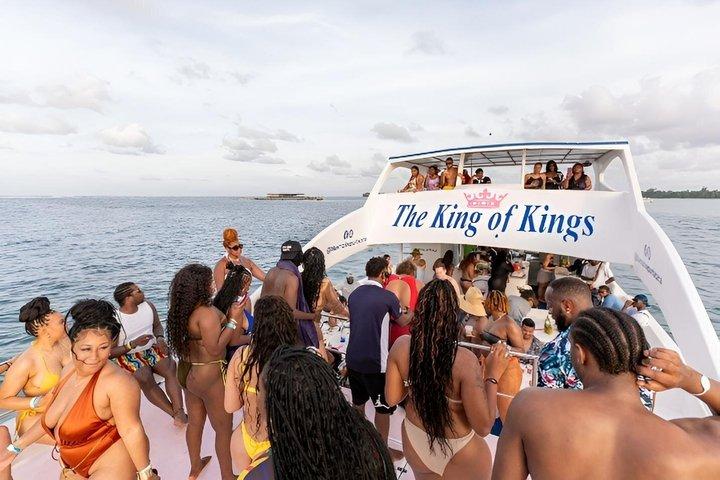 Punta Cana Party Boat and Open Bar (Adults only)