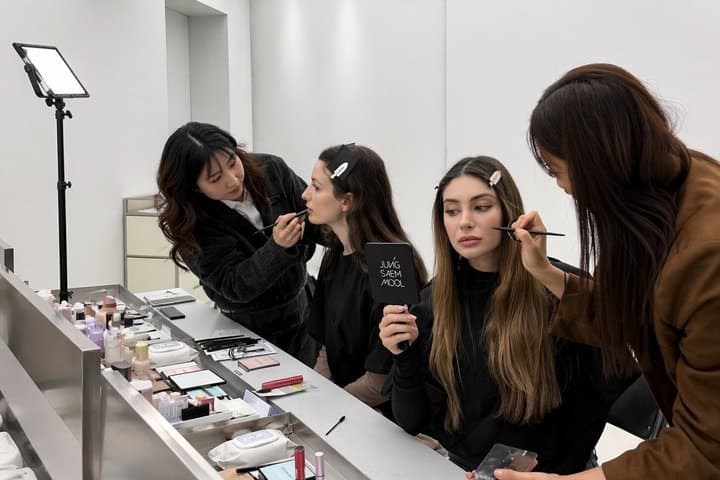 JUNGSAEMMOOL K-Beauty Makeup group Class & 1:1 Makeup (Seongsu)