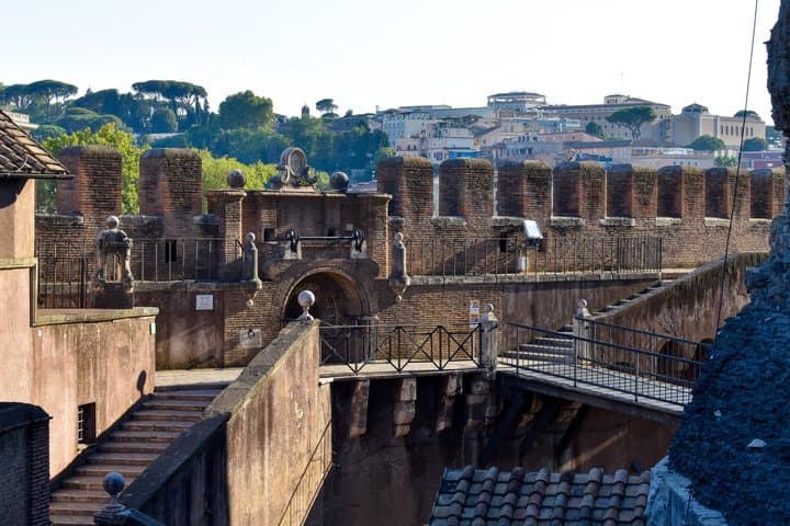 Private guided tour of the Passetto di Borgo and Castel Sant’Angelo