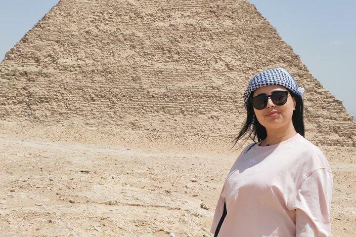Giza Pyramids and Meresankh Tomb with Camel Ride and Lunch