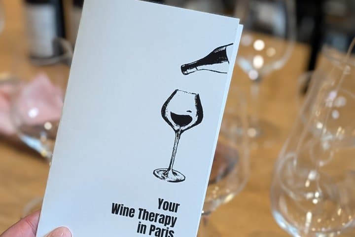Your Paris Wine Tasting Therapy with an International Sommelier
