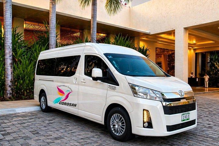 Private Transfer Airport to Cancun Hotel Zone.