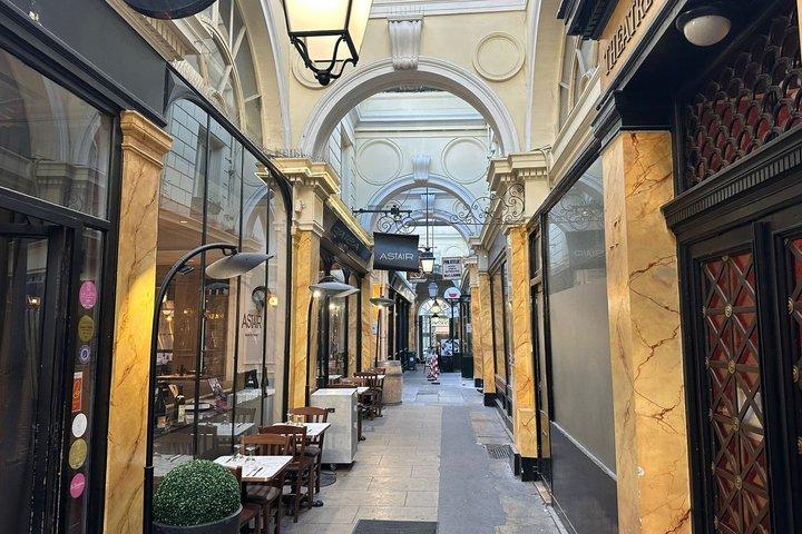 Hidden Passages and Parisian Bites Food Tour