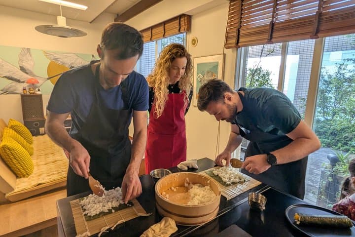Japanese Home Cooking with Sushi Rolls & a Main Dish – Tokyo Mom