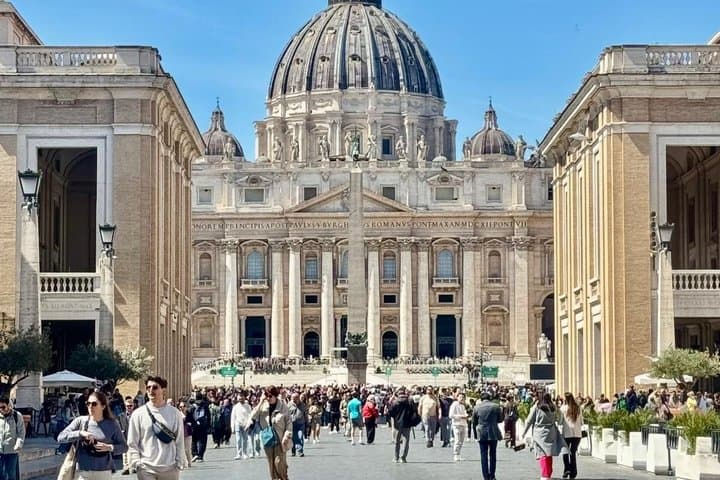 Vatican Museum & Sistine Chapel with Basilica Guided Tour