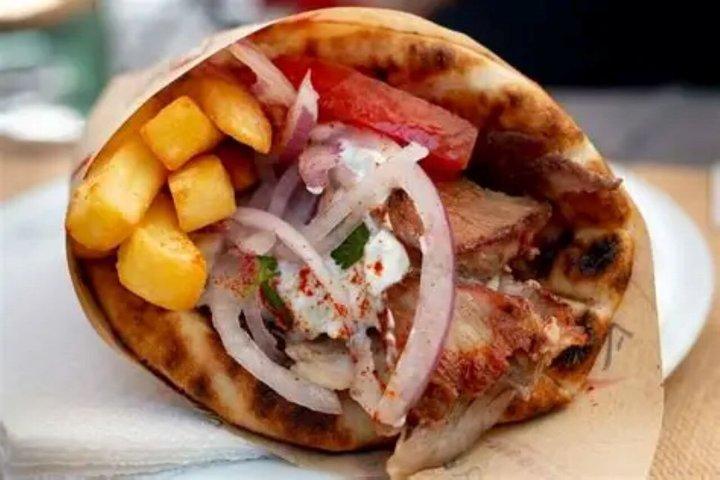Athens E-Bike Trike Tour with Gyros and Souvlaki Tasting