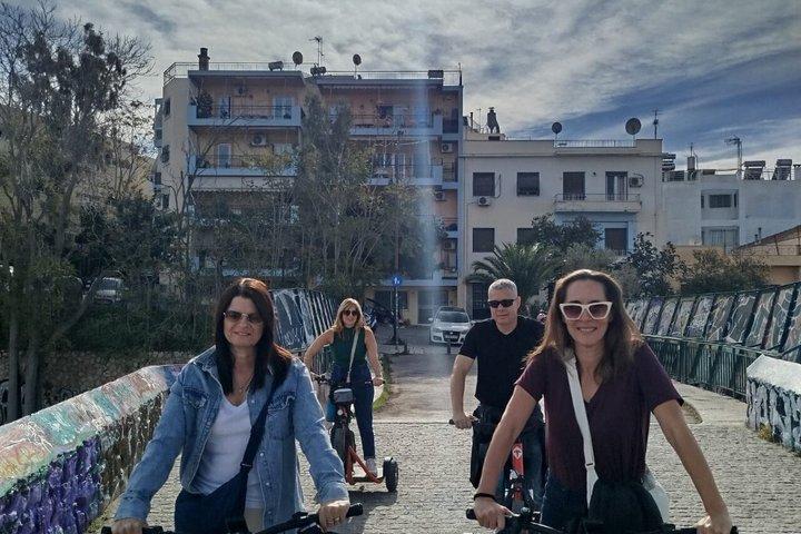 Athens E-Bike Trike Tour with Gyros and Souvlaki Tasting