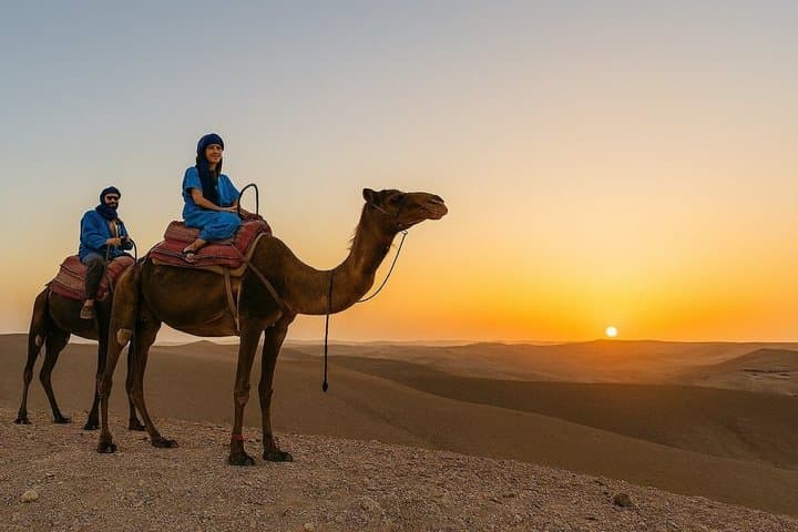 Marrakech: Agafay Desert Quad & Camel Ride with Dinner Show