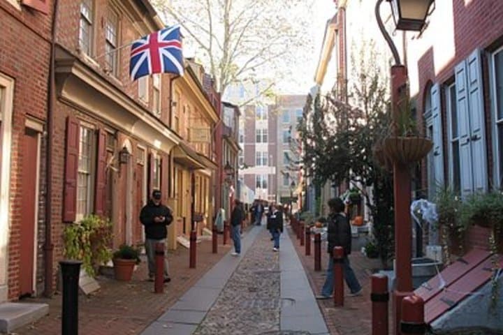 Full Day Philadelphia Private Tour from New York City