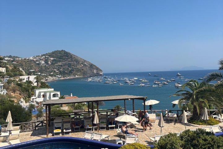From Sorrento Ischia Relax to the Aphrodite Apollon Thermal Park