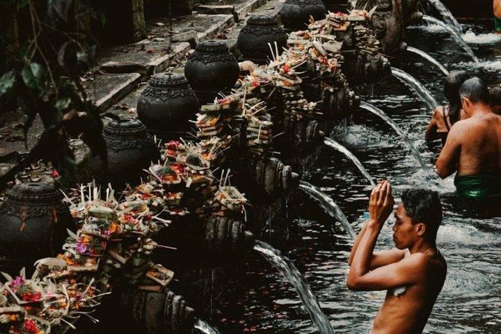 Ubud Spiritual Cleansing and Authentic Balinese Culture Tour