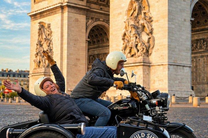 Paris Sidecar Excursion with Hotel Pick-up !