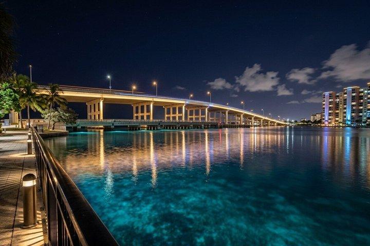 Night Snorkeling at Blue Heron Bridge – Guided Group Experience