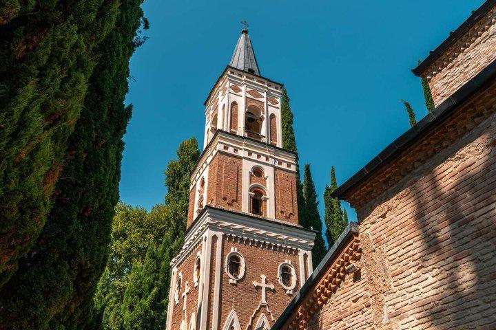 Tbilisi to Kakheti Telavi Sighnaghi Bodbe Wine Day Tour