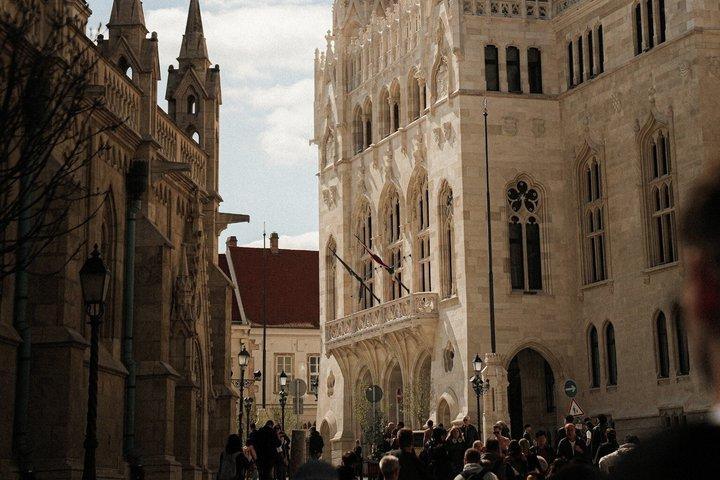 DAY TRIP & CRUISE Vienna, Budapest, Bratislava - 3 countries