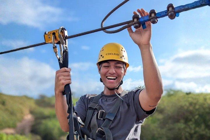 3 Zipline Adventure with Waikiki Transportation