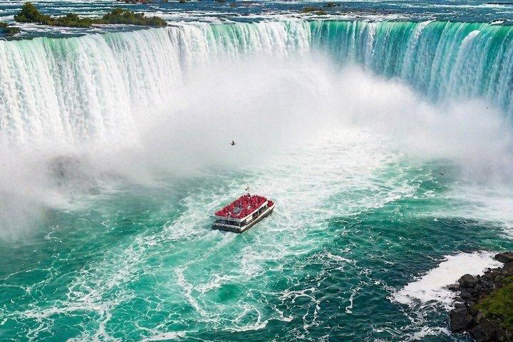 Niagara Falls Small-Group Tour: Cruise, Behind Falls & Aero Car