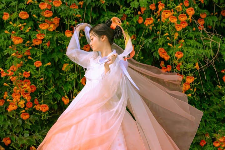 Seoul Premium Hanbok Rental at Arihanbok Photoshoot Included