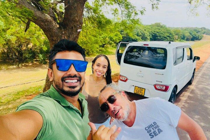 Kandy to Ella Trip by Car with Scenic Train Ride from Ambewela