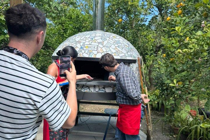 Authentic Pizza & Tiramisu Class in a Sorrento Lemon Garden