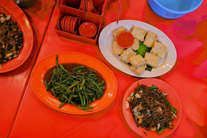 KL Chinatown street food, sunset, nightcap& nightlife