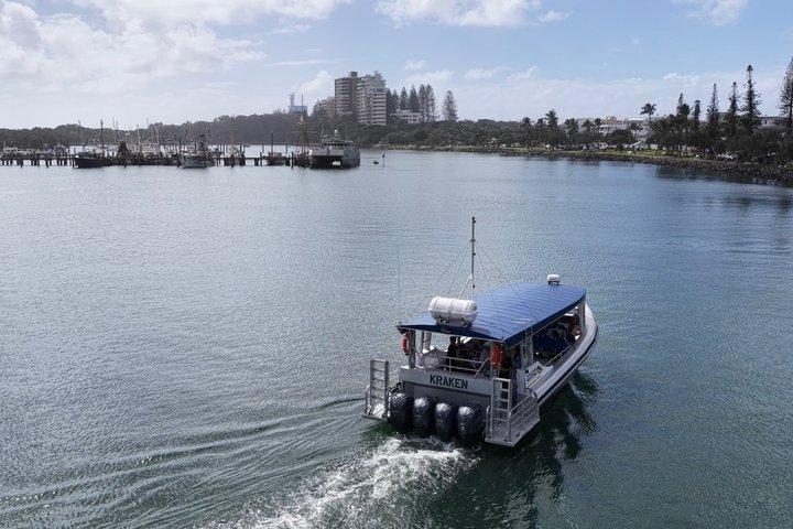 Mooloolaba Whale Watching – Small Group Tour
