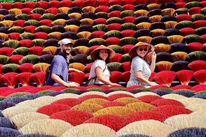 Quang Phu Cau and Hanoi City Full Day Tour by Van and Jeep