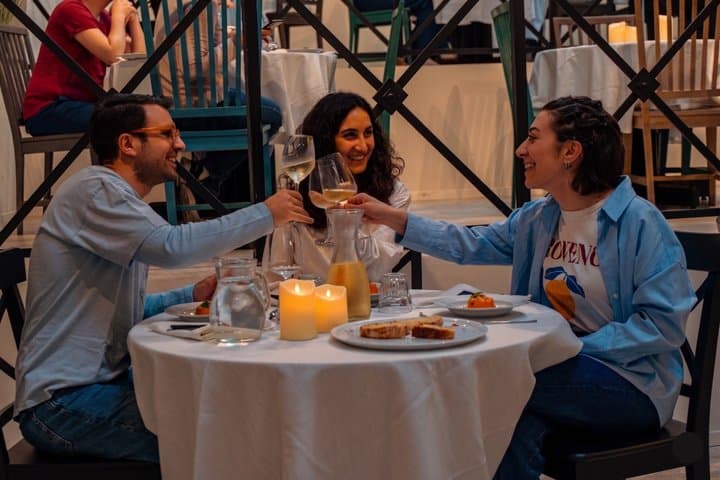 Rome Dinner Show with Live Opera & Pasta Live Cooking Experience
