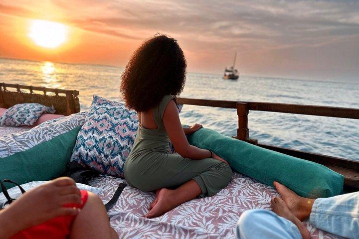Zanzibar Romantic Sunset Dhow Cruise with Drinks