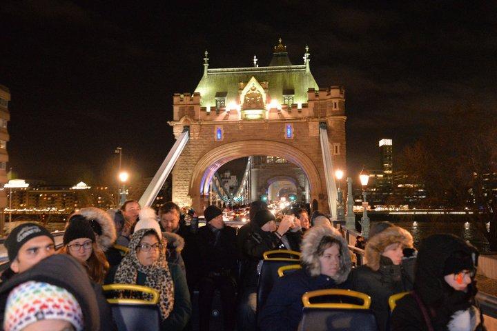 London at Night Sightseeing Tour by Open-Top Bus with Live Guide