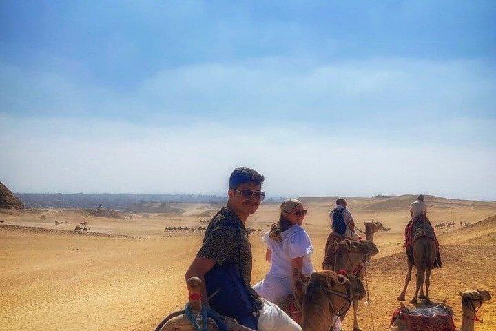 Private Airport Transfer to the Pyramids of Giza