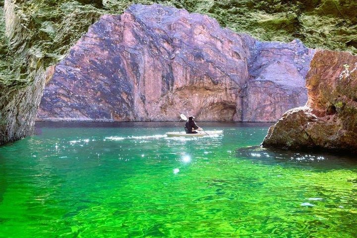 Full-Day Emerald Cave Kayak Tour, 3 Caves, Hidden Beach, Wildlife