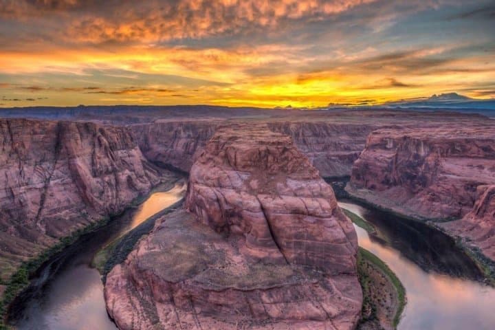 Grand Canyon Antelope Canyon Horseshoe Bend and Stargazing Tour