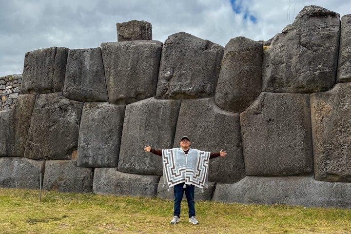 SACRED VALLEY + Chinchero + Moray + Pisac + Ollantaytambo – Cusco