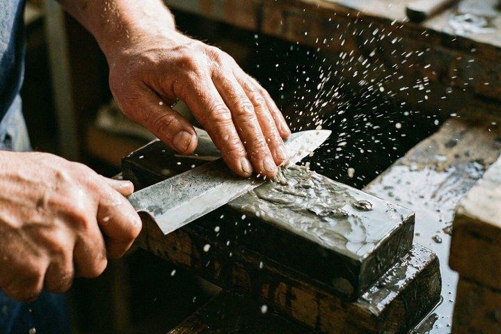 Kyoto Japanese Knife Sharpening Workshop in Arashiyama