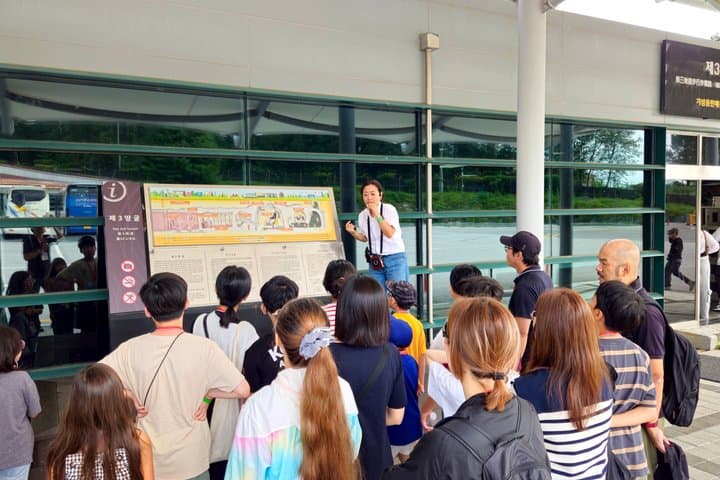 Signature DMZ Tour: Exclusive NK Defector Talk +Suspension Bridge