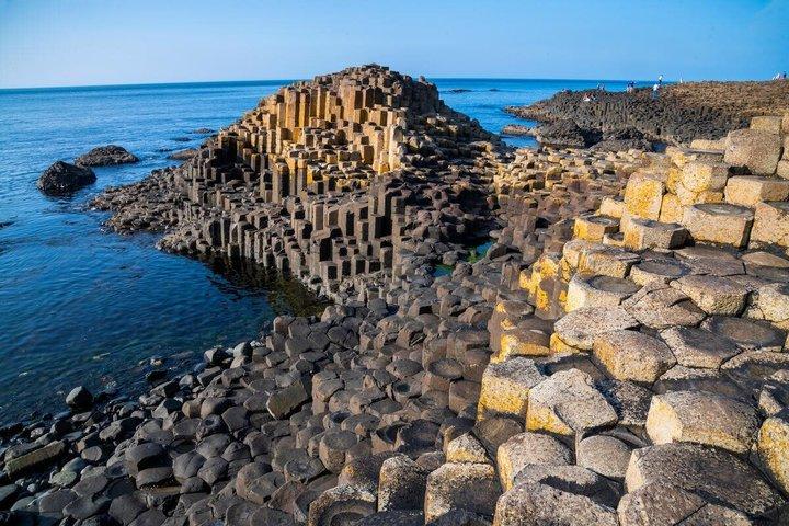 From Belfast-Giants Causeway, Dunluce Castle and Dark Hedges tour