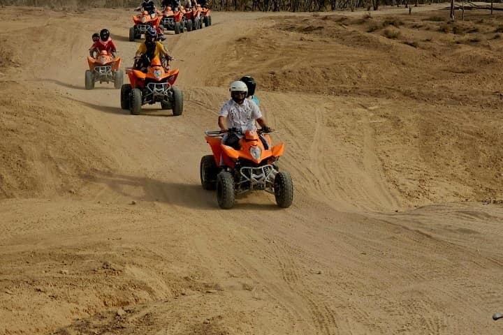 Marrakech: Agafay Desert ,Camel Ride & quad bike and Dinner show