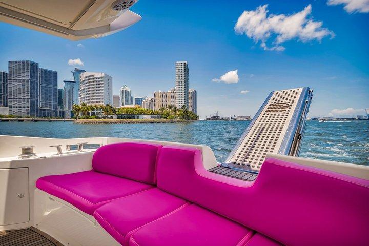 60ft Pink Yacht + 2 Jet skis Luxury Rental 13 Ppl Max | Miami