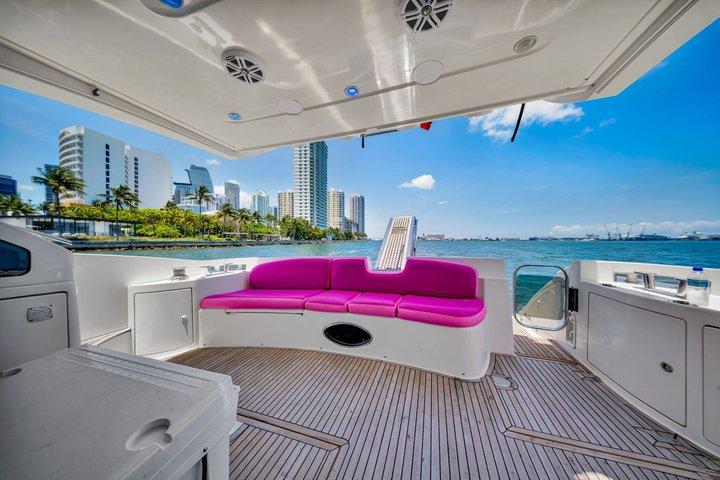 60ft Pink Yacht + 2 Jet skis Luxury Rental 13 Ppl Max | Miami