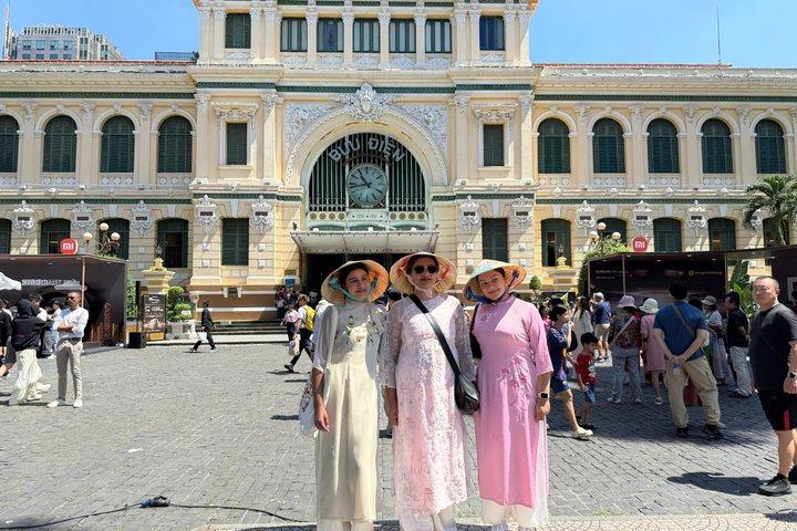Ho Chi Minh City Ao Dai Try on Photo Experience in Saigon
