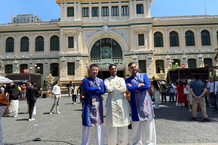 Ho Chi Minh City Ao Dai Try on Photo Experience in Saigon